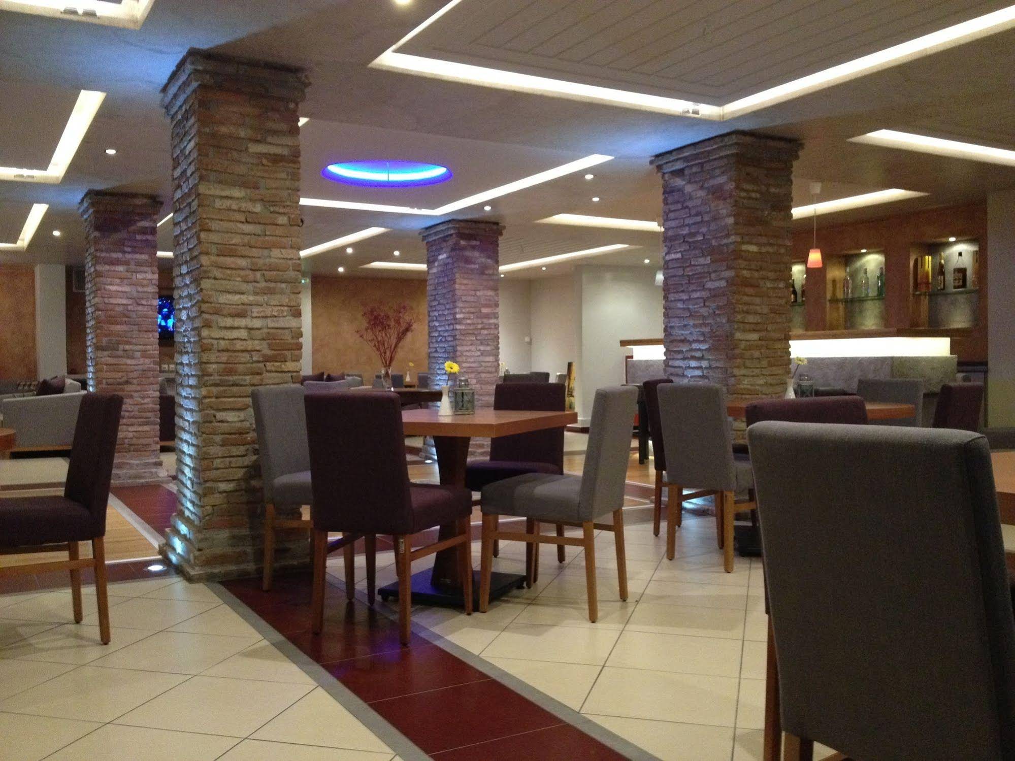 Hotel Souris