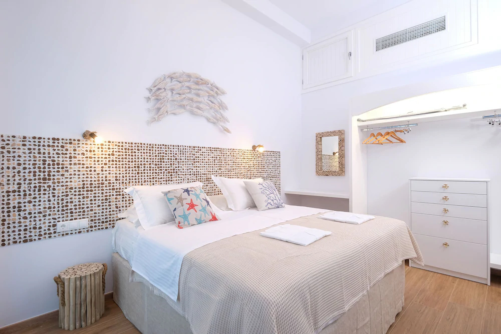 Aelia Collection Suites