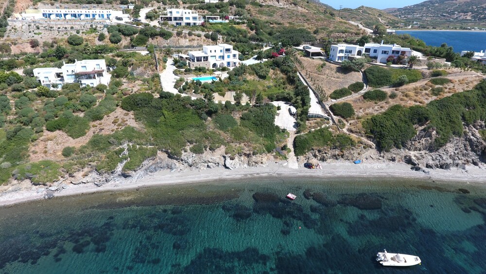 Aelia Collection Suites