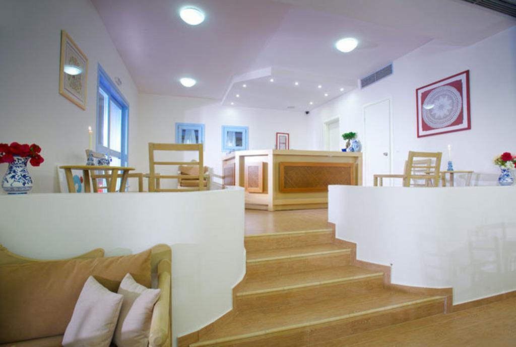 Perigiali Hotel
