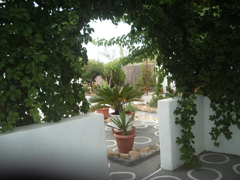 Skyros Panorama Studios