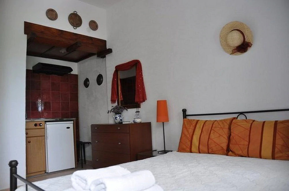 Skyros Panorama Studios