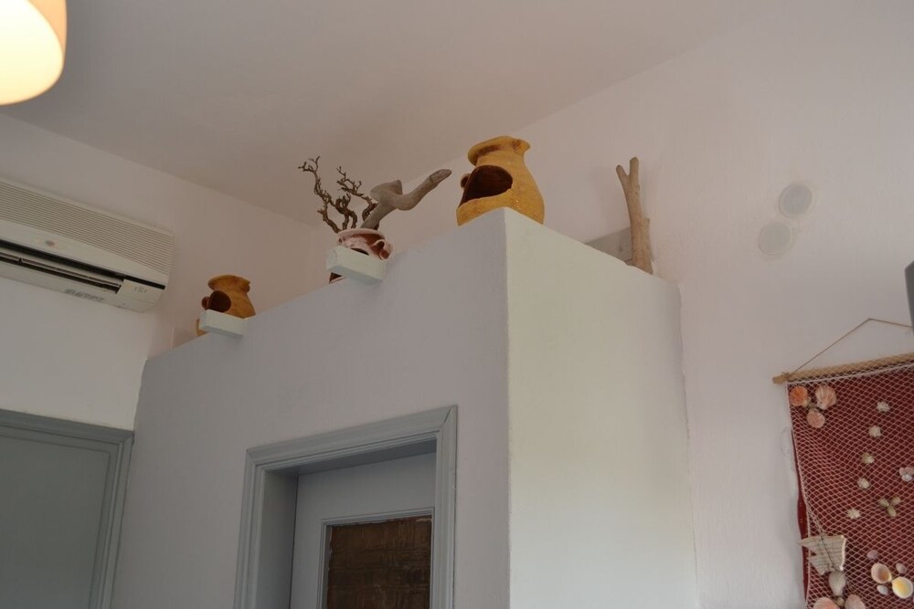 Skyros Panorama Studios