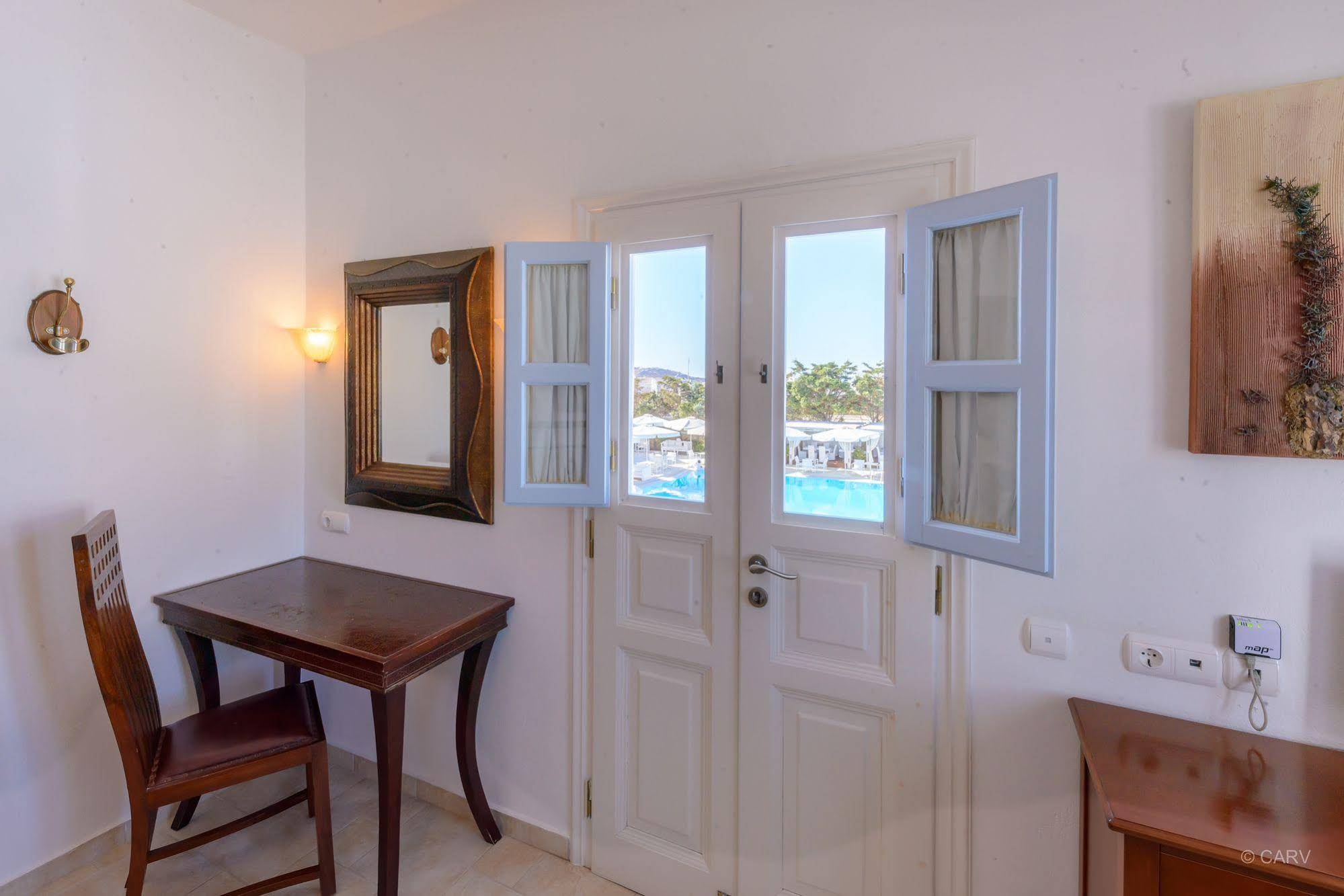 Chora Resort & Spa