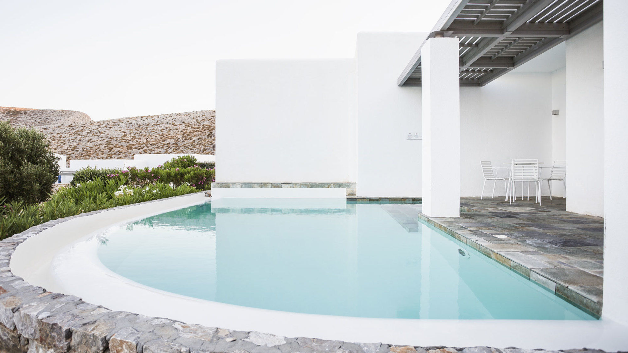 Anemi Hotel