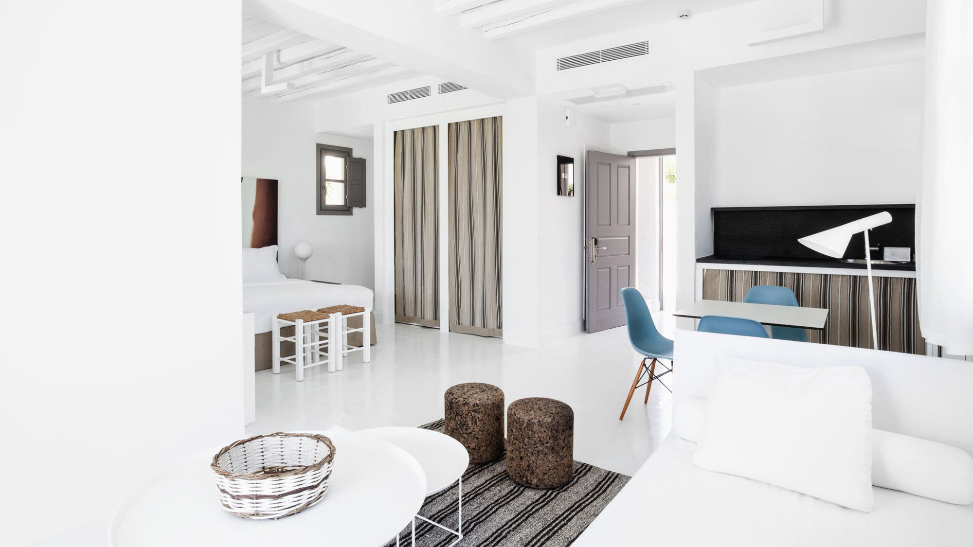 Anemi Hotel