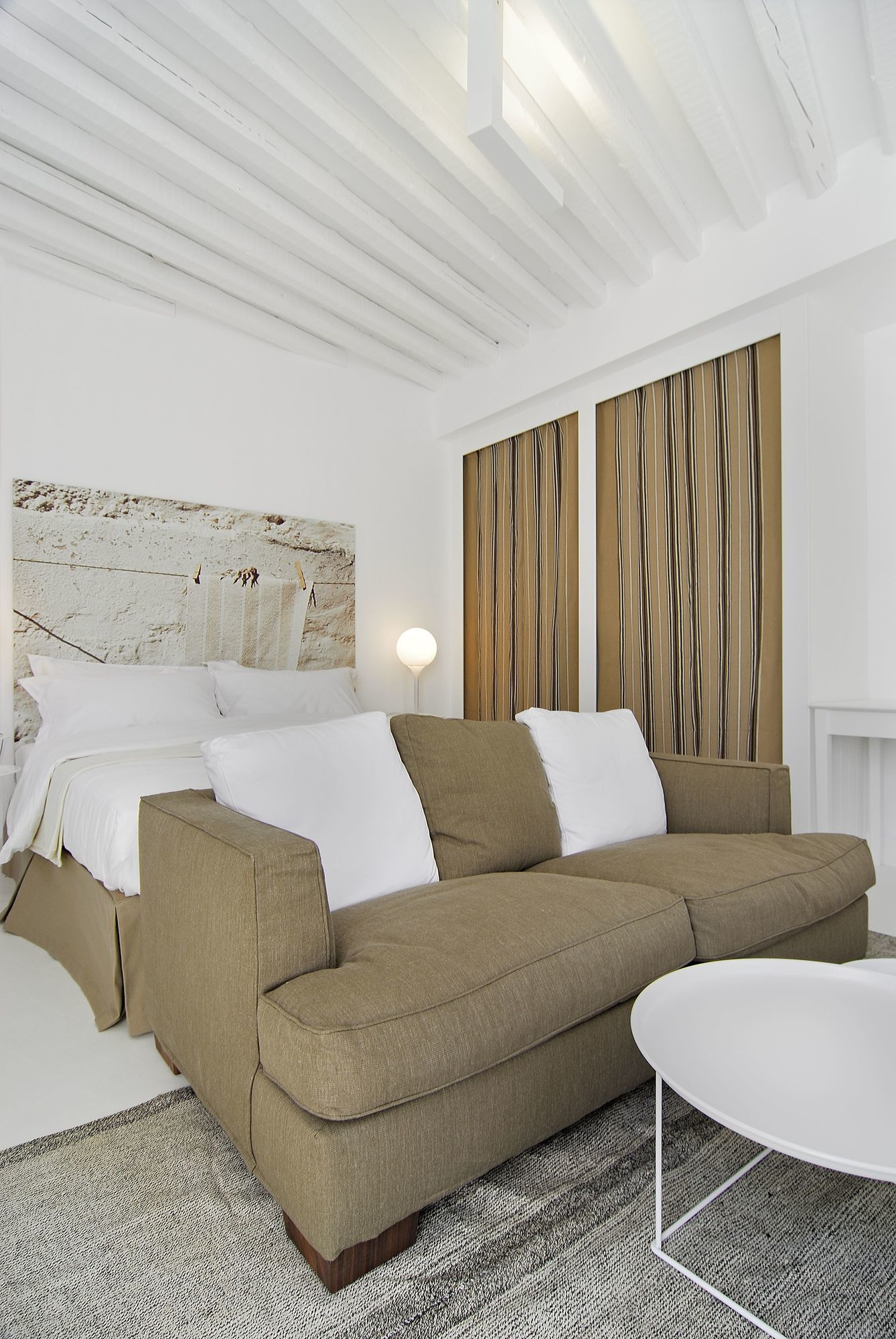 Anemi Hotel