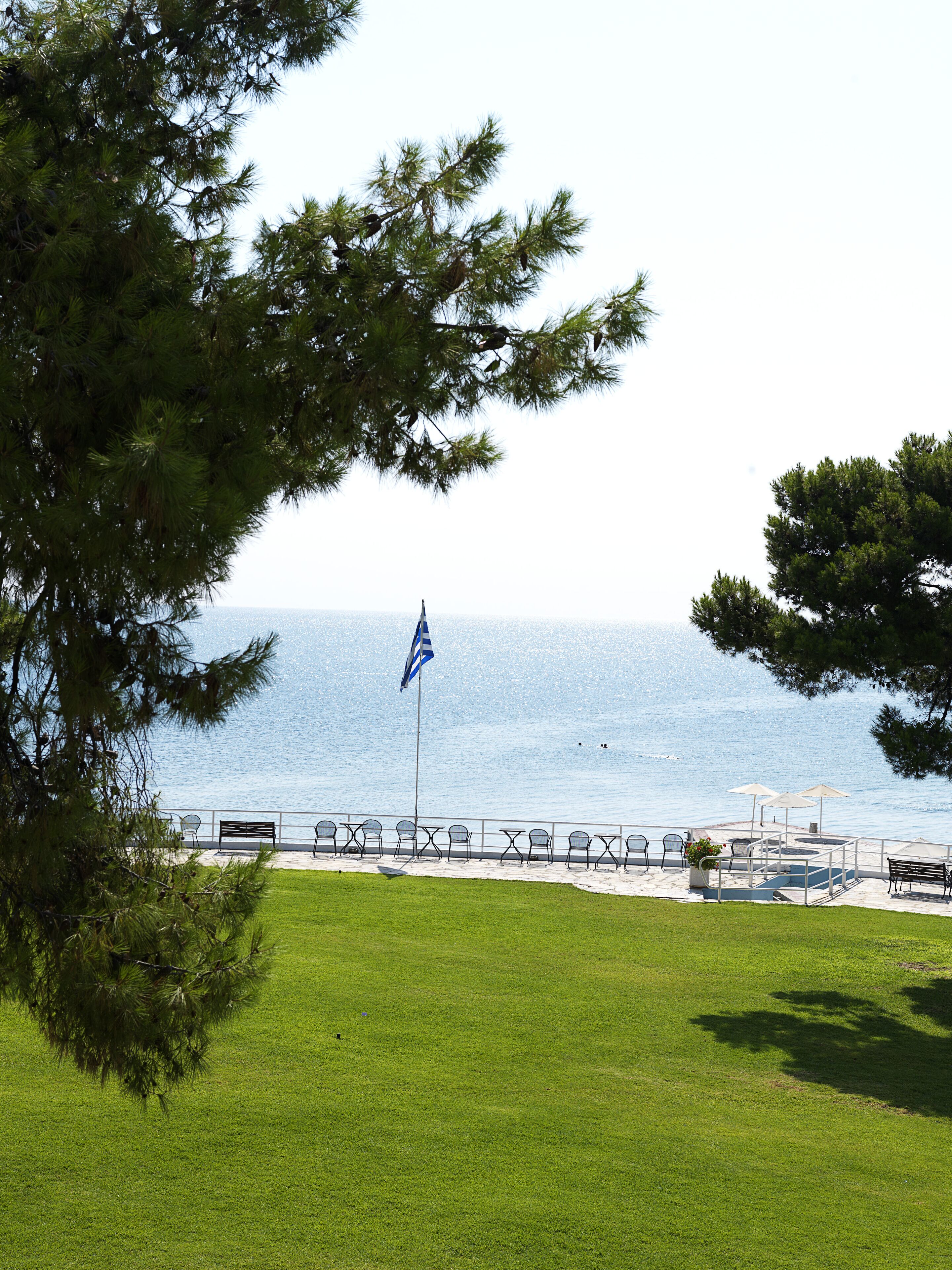 Kalamaki Beach Resort