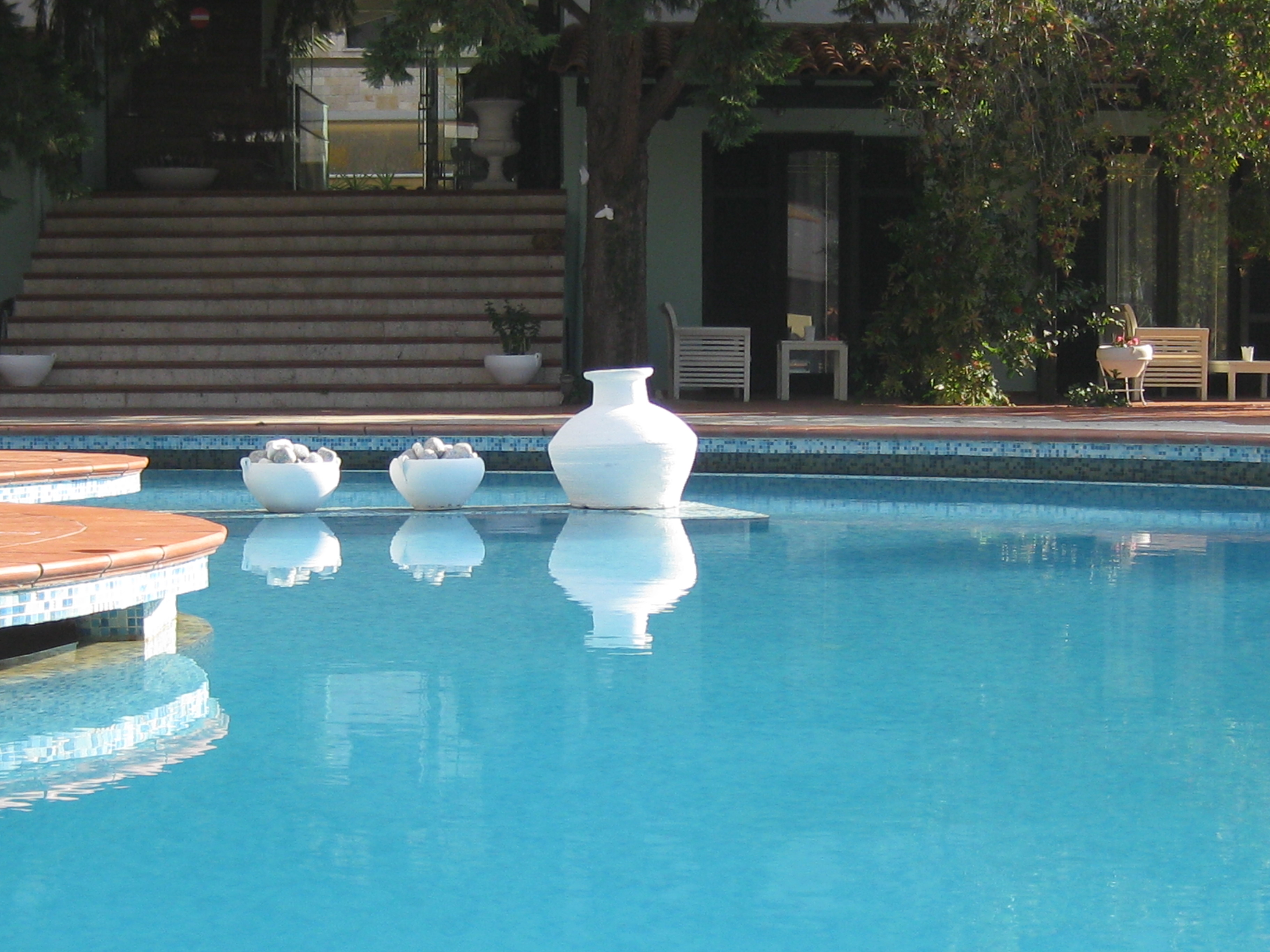 Eden Hotel