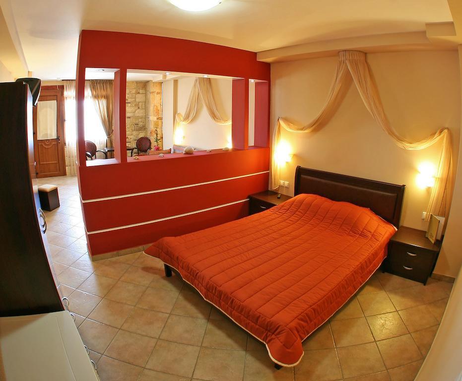 Hotel Giannis & Fotini