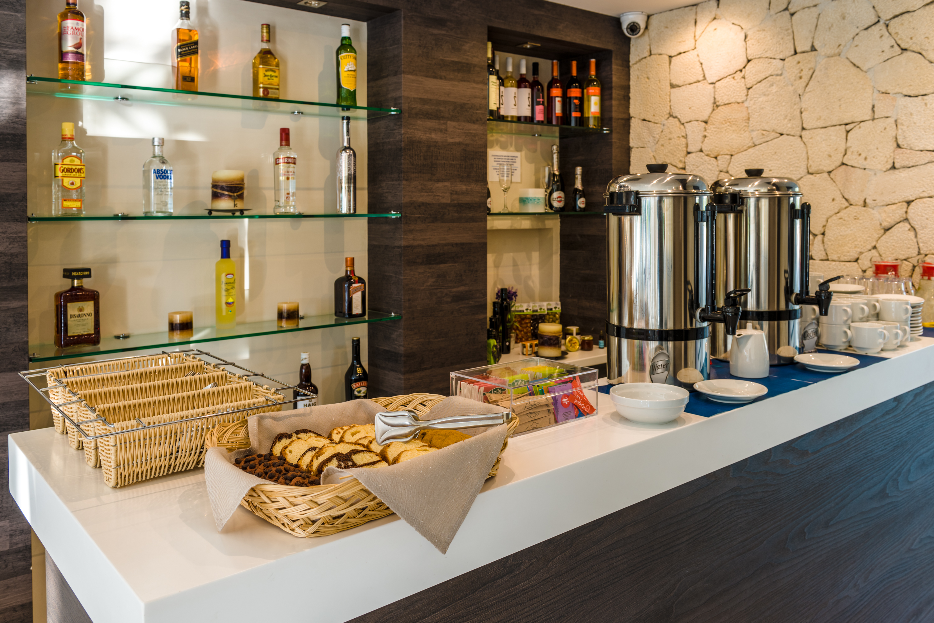 Lagaria Hotel & Apartments