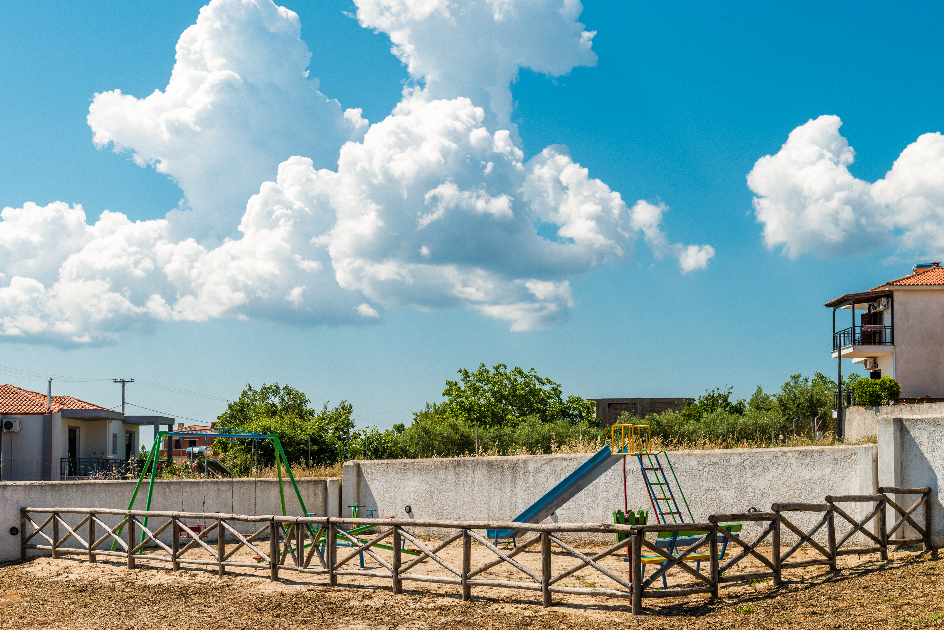 Lagaria Hotel & Apartments