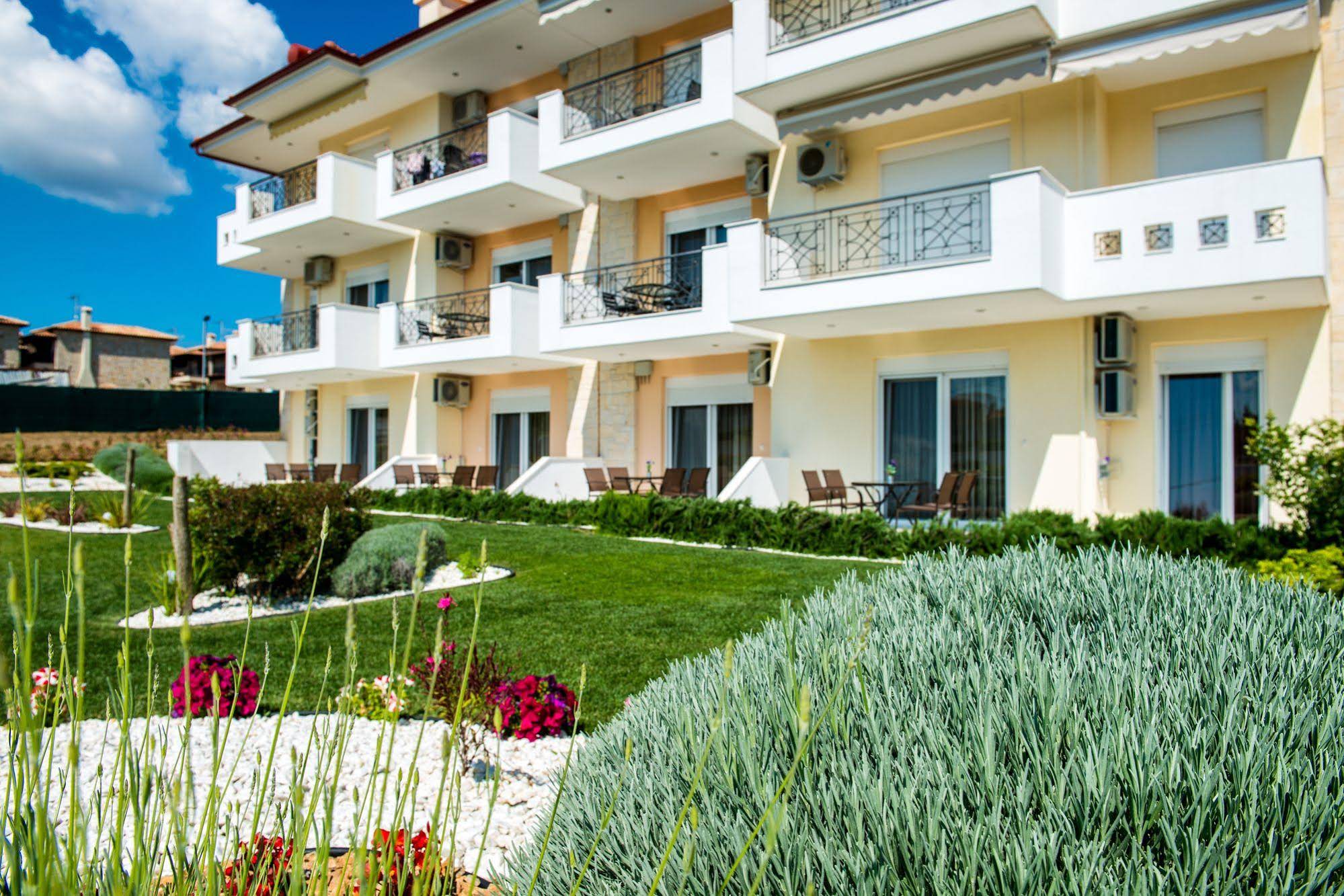 Lagaria Apartments