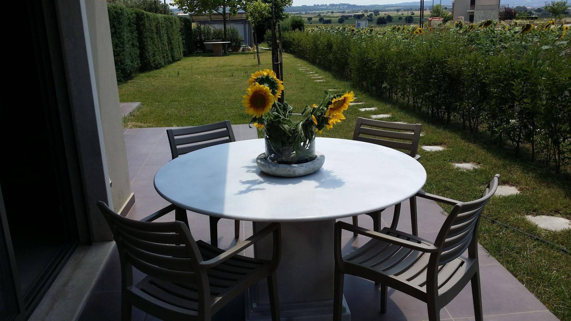 Niovi - Boutique Apartments