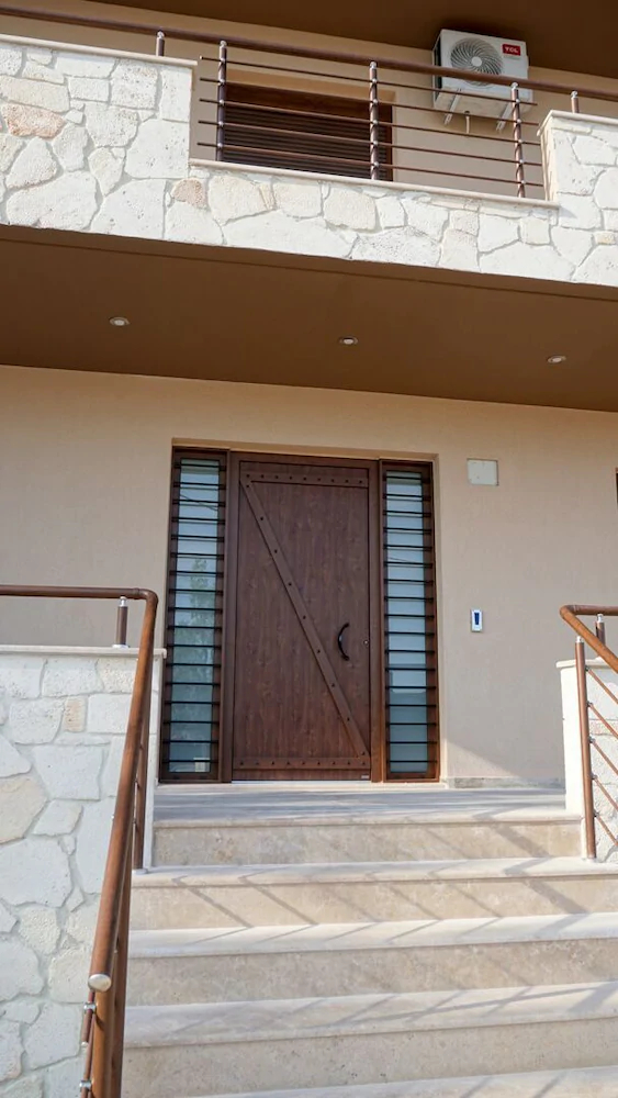 Sinodinos Deluxe Apartments