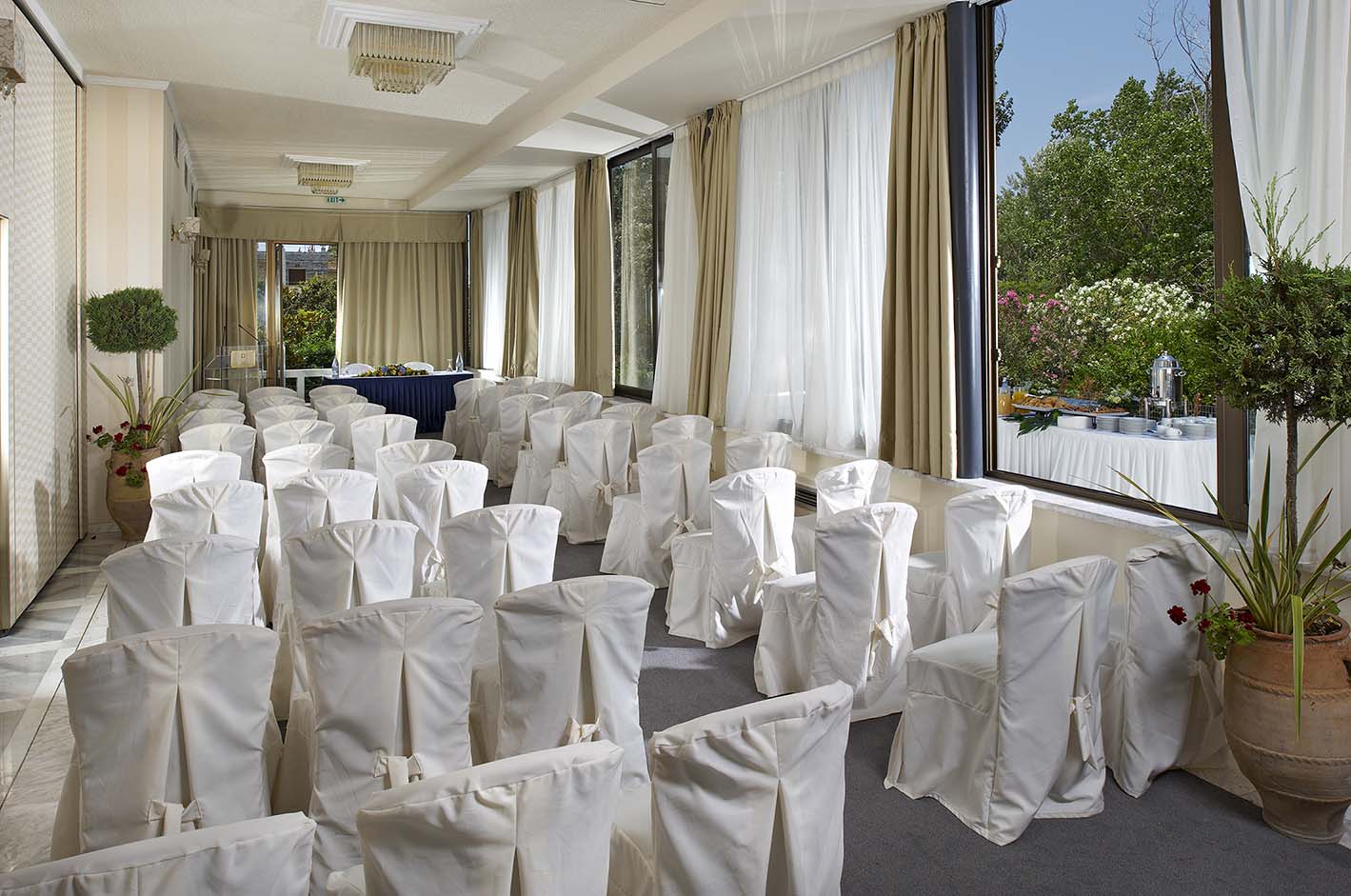 Sun Beach Hotel
