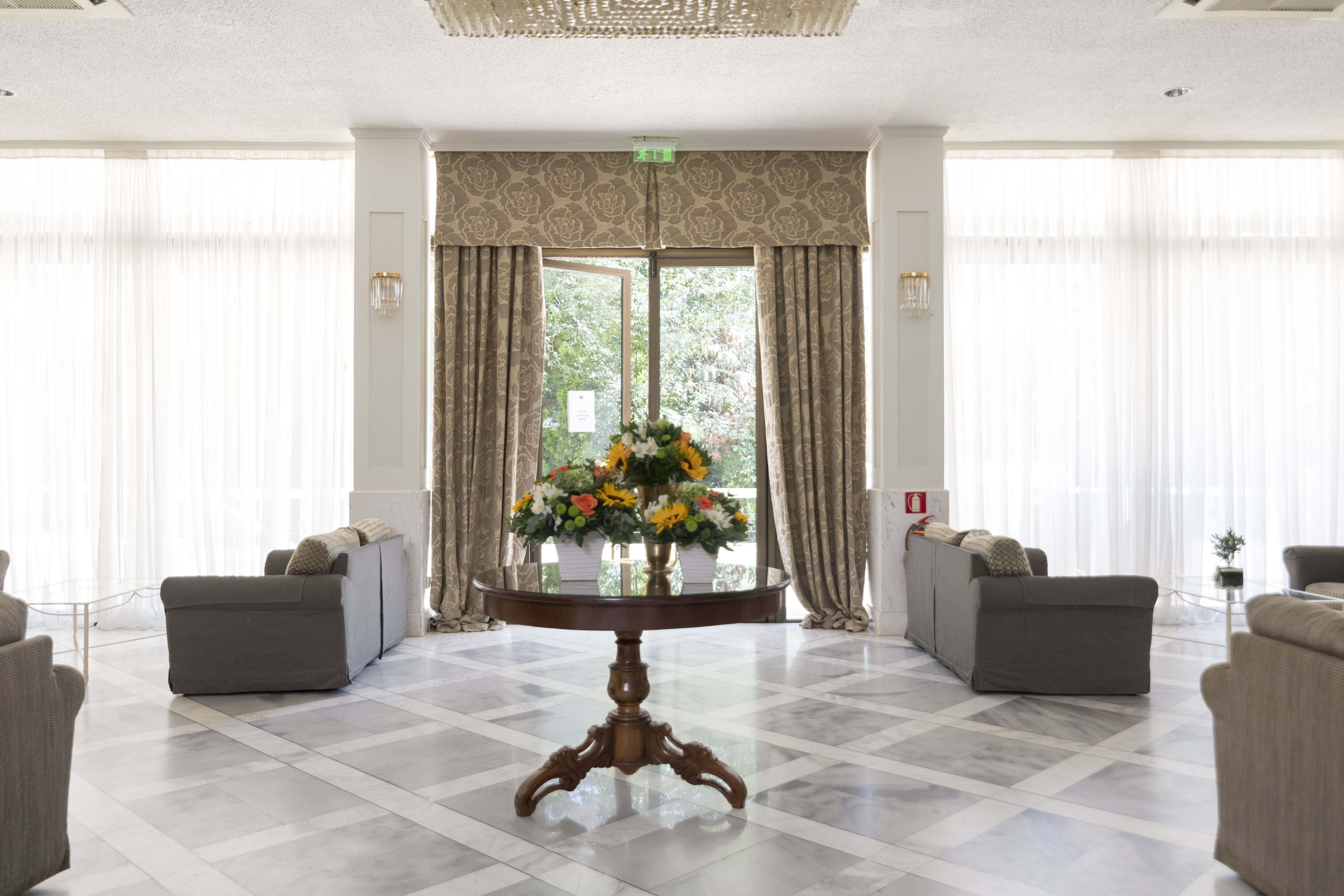 Sun Beach Hotel