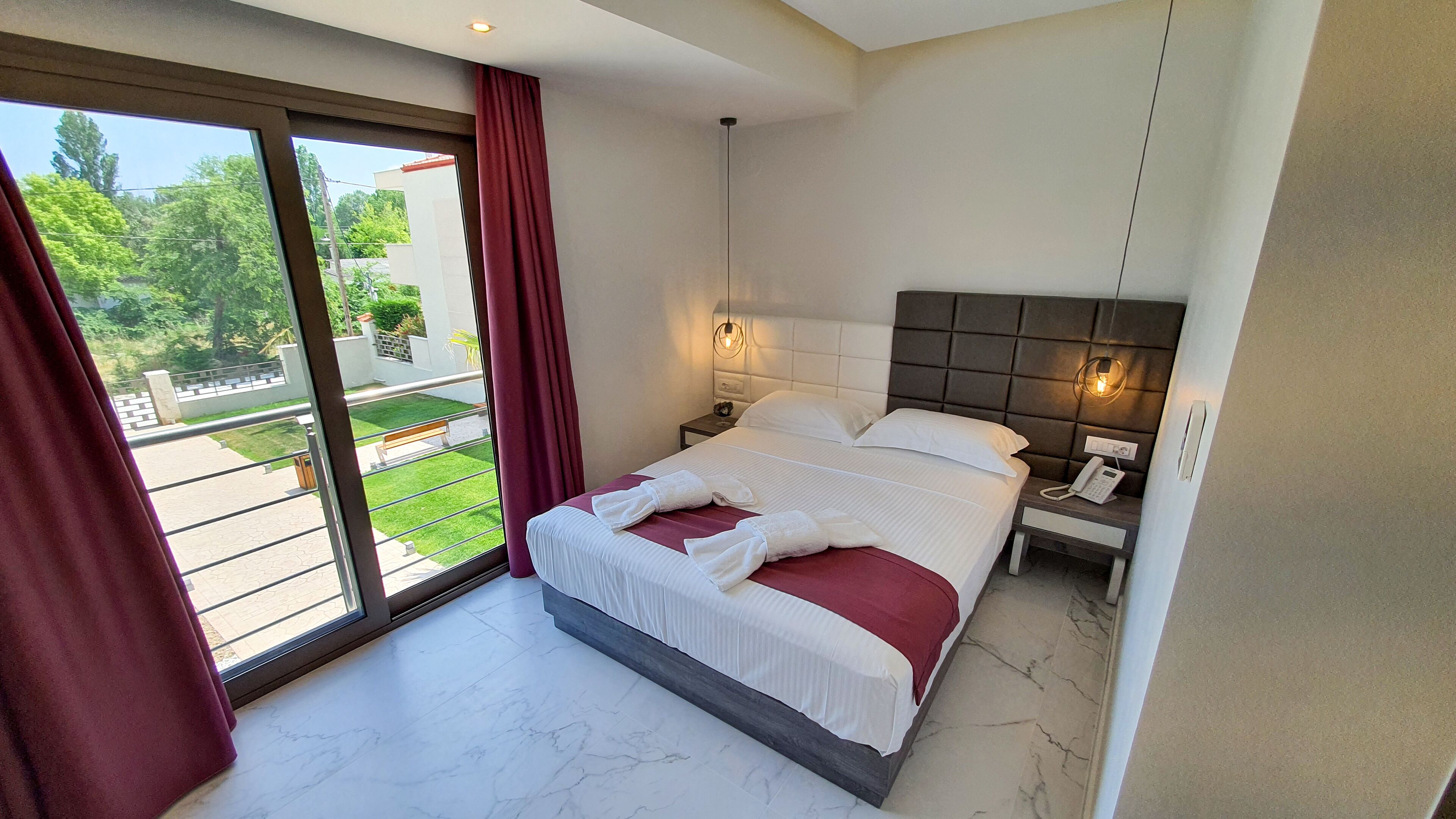 Lagaria II Apartments