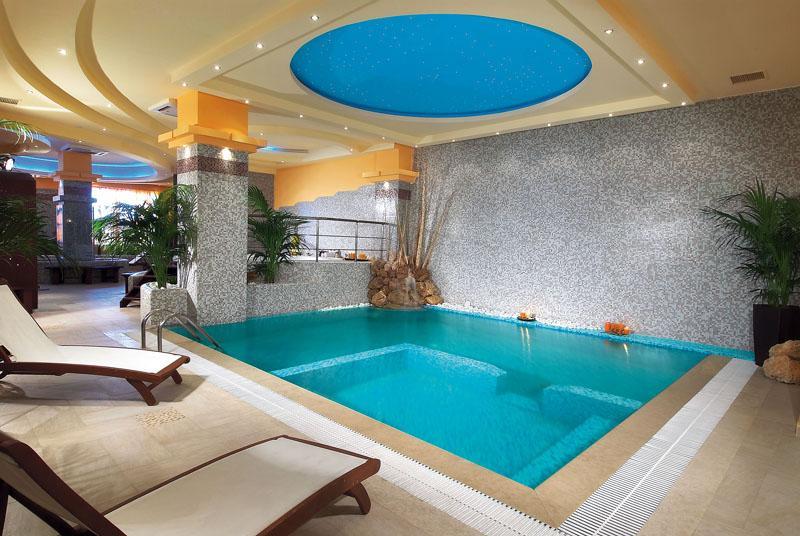 Alexandros Palace