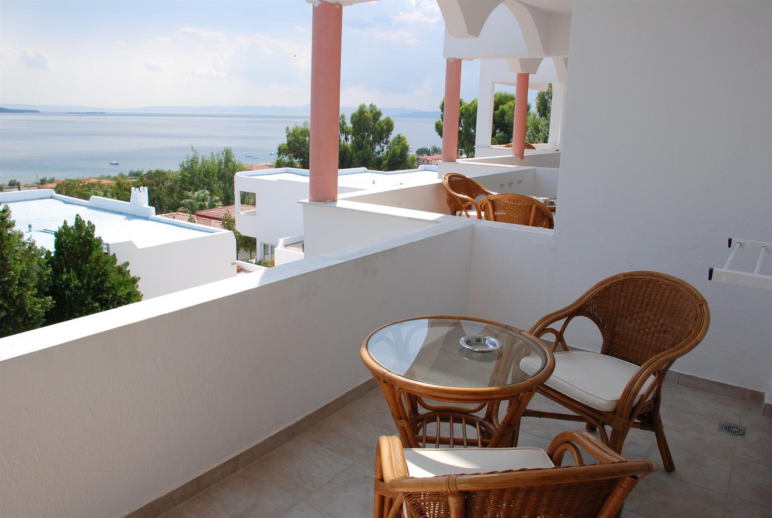 Alexandros Palace