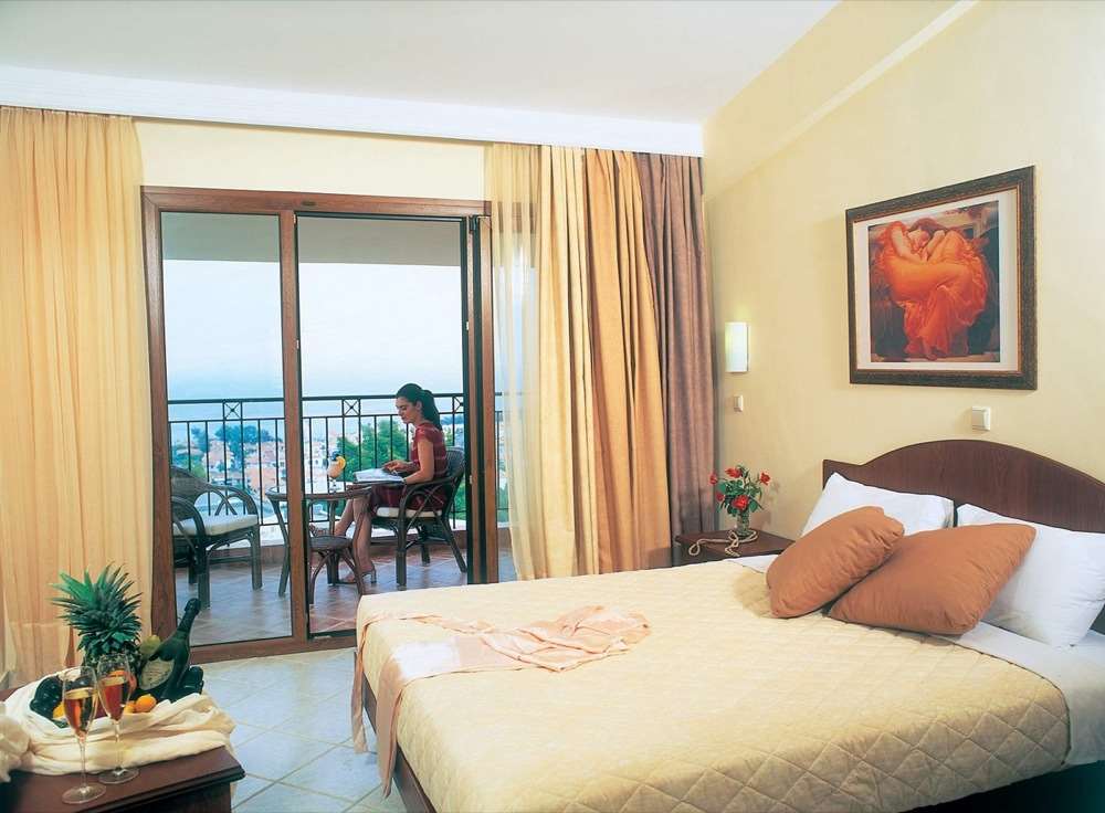 Alia Palace Luxury Resort Hotel & Villas