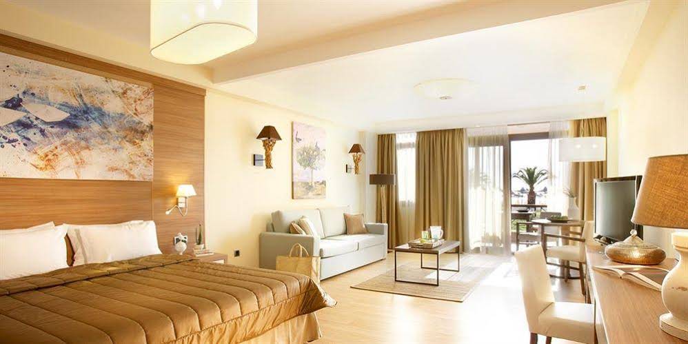 Anthemus Sea Beach Hotel & Spa