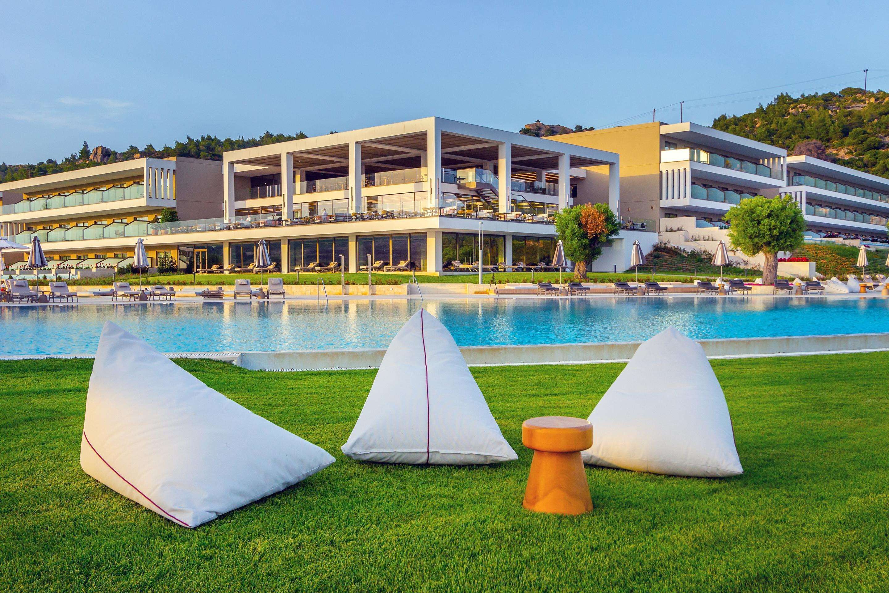 Ammoa Luxury Hotel & Spa Resort