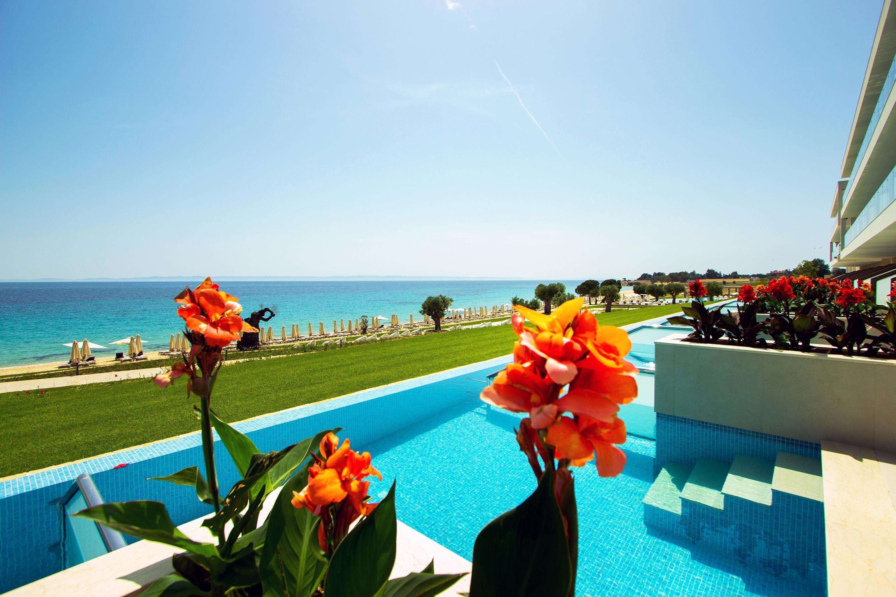 Ammoa Luxury Hotel & Spa Resort