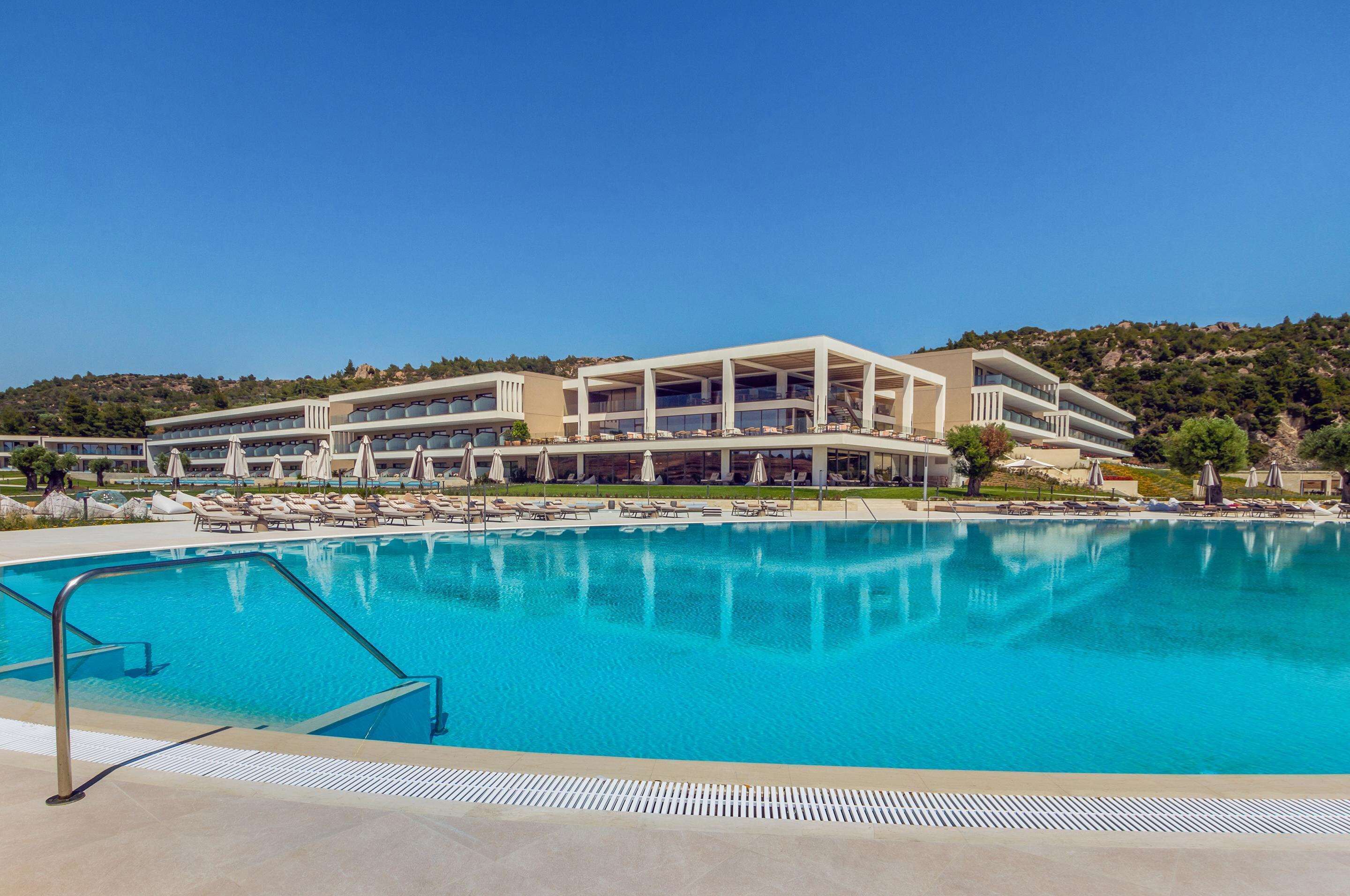 Ammoa Luxury Hotel & Spa Resort