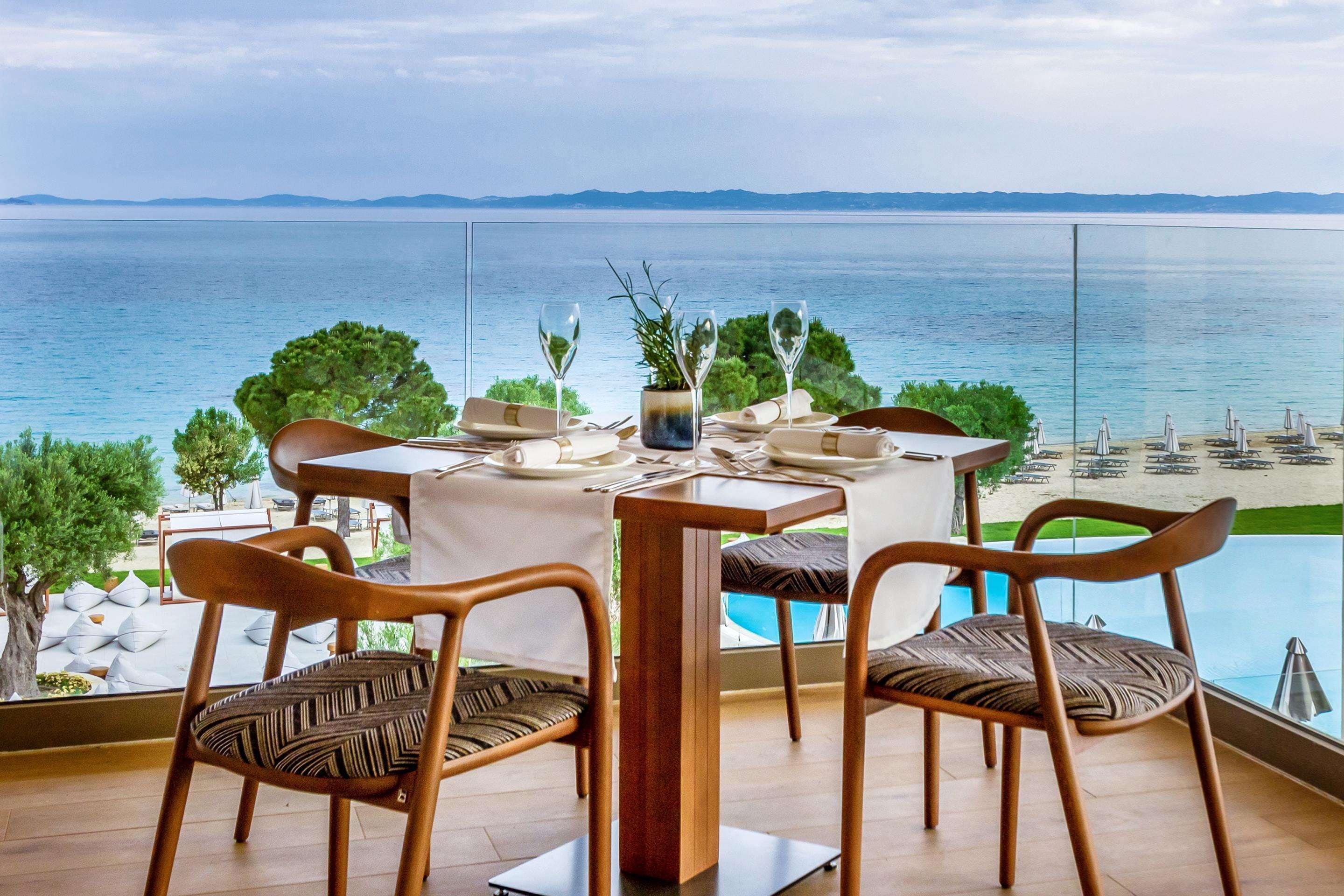 Ammoa Luxury Hotel & Spa Resort