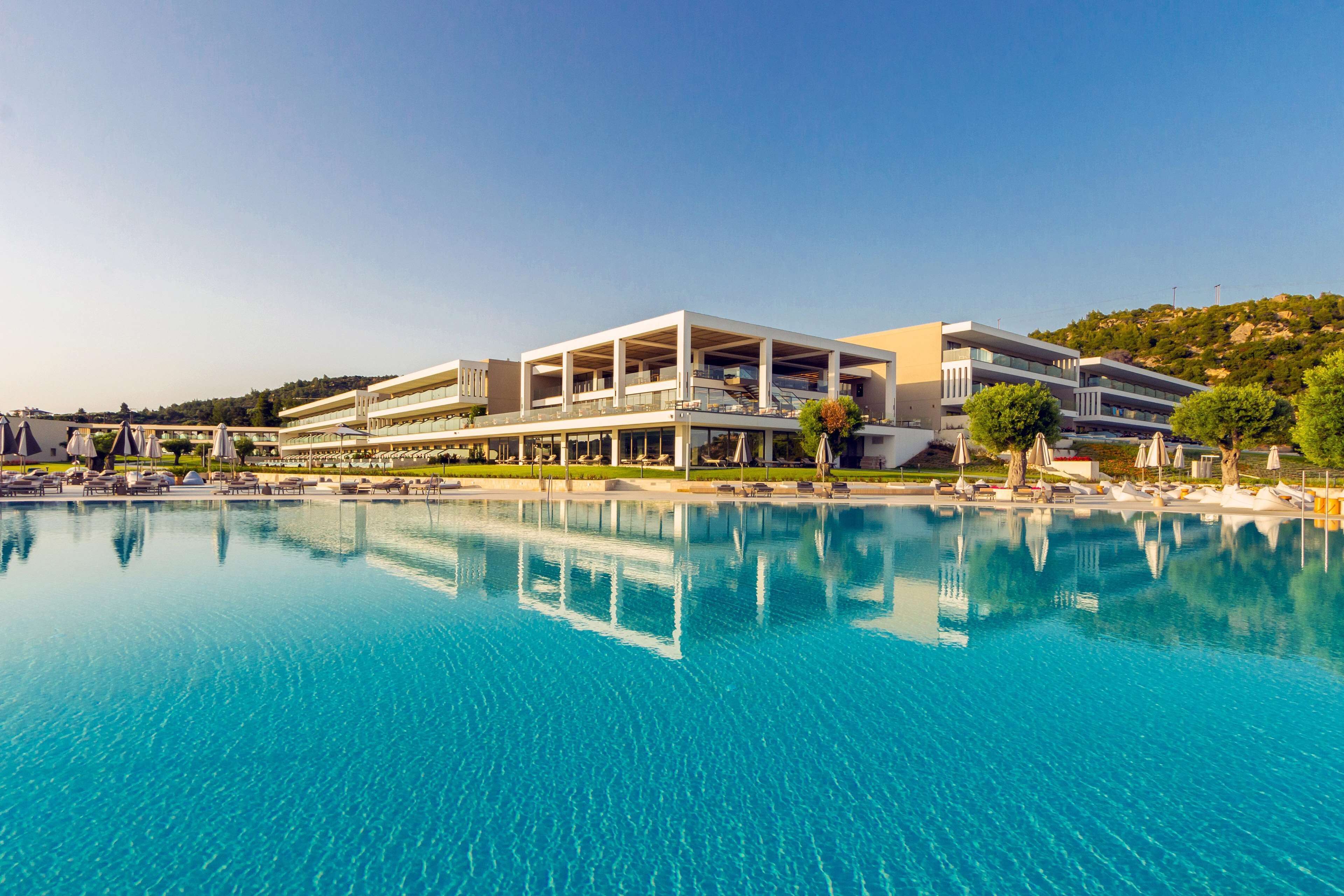 Ammoa Luxury Hotel & Spa Resort