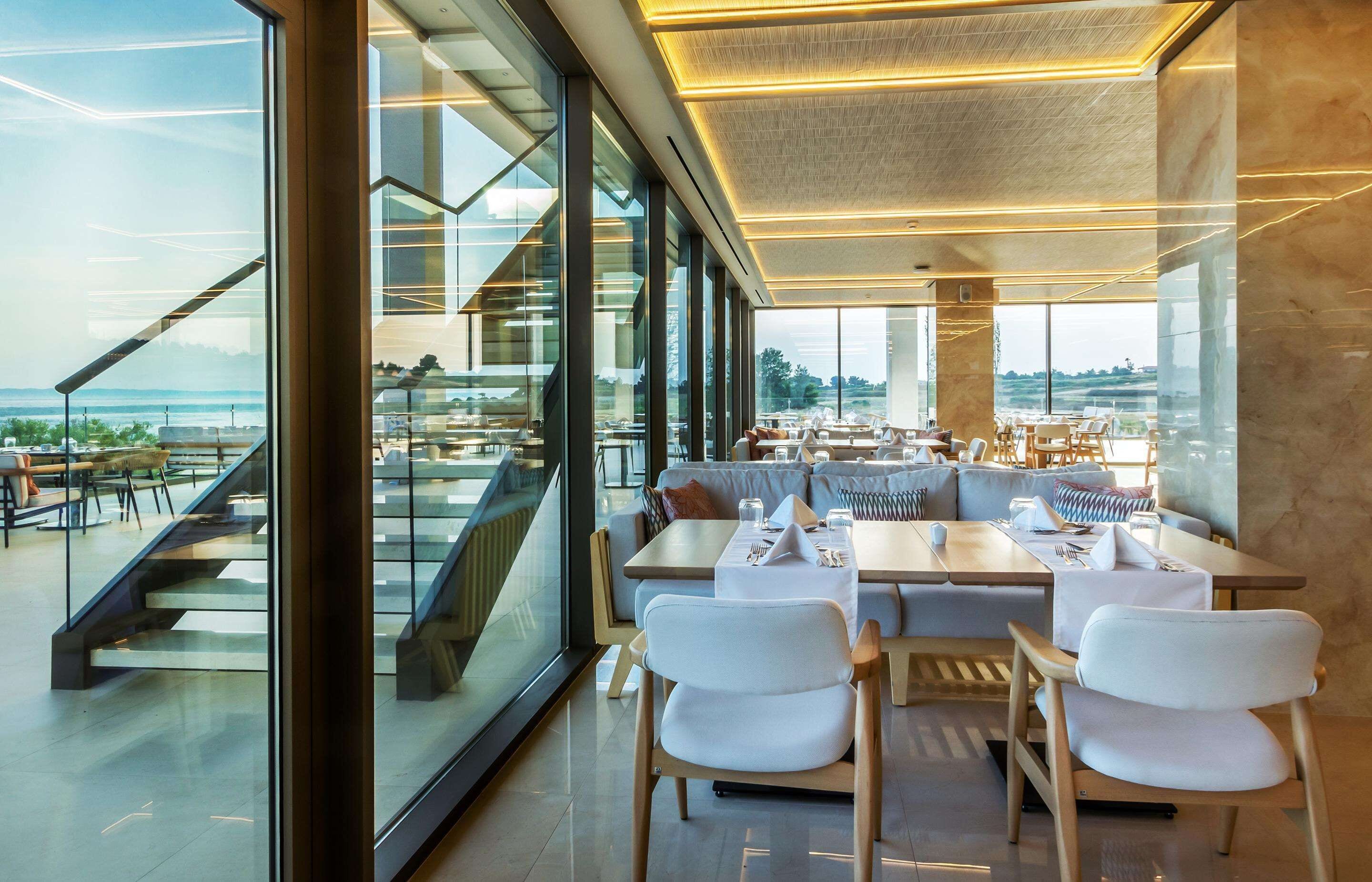 Ammoa Luxury Hotel & Spa Resort