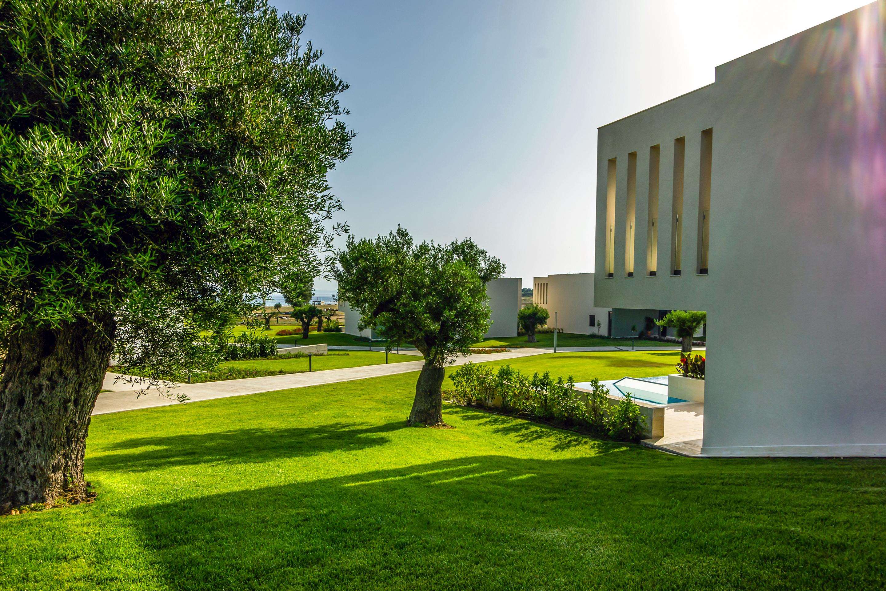 Ammoa Luxury Hotel & Spa Resort