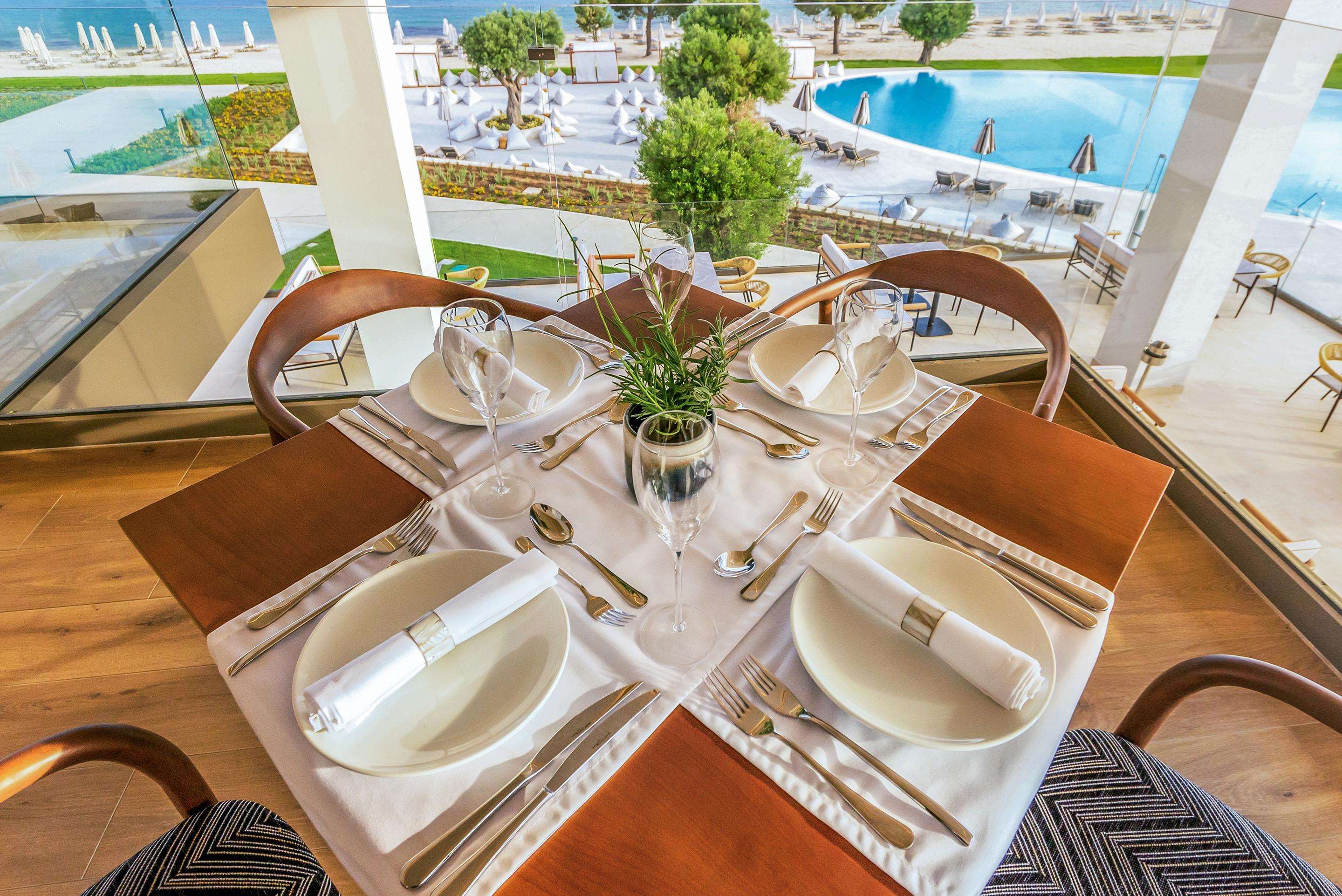 Ammoa Luxury Hotel & Spa Resort