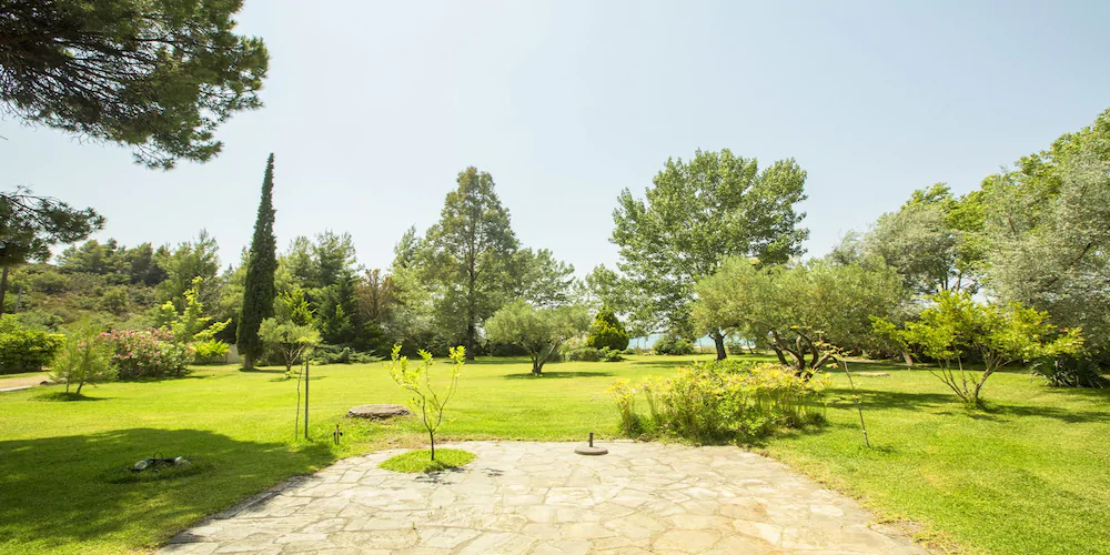 Greenlea Beachfront Villa Spathies