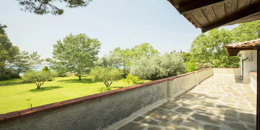 Greenlea Beachfront Villa Spathies