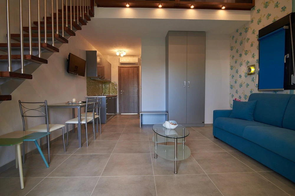 Grey House Apartments