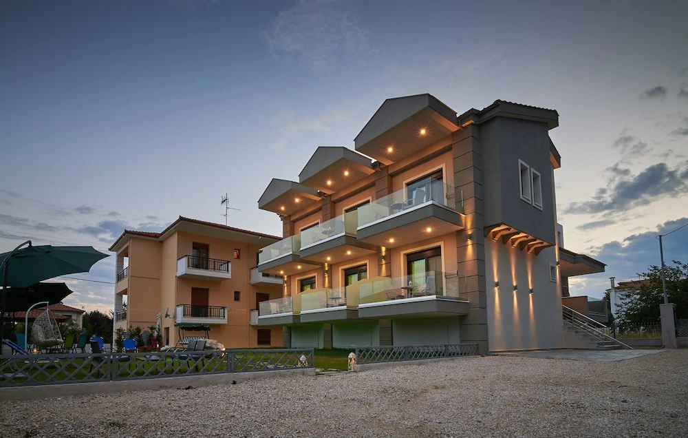 Grey House Apartments