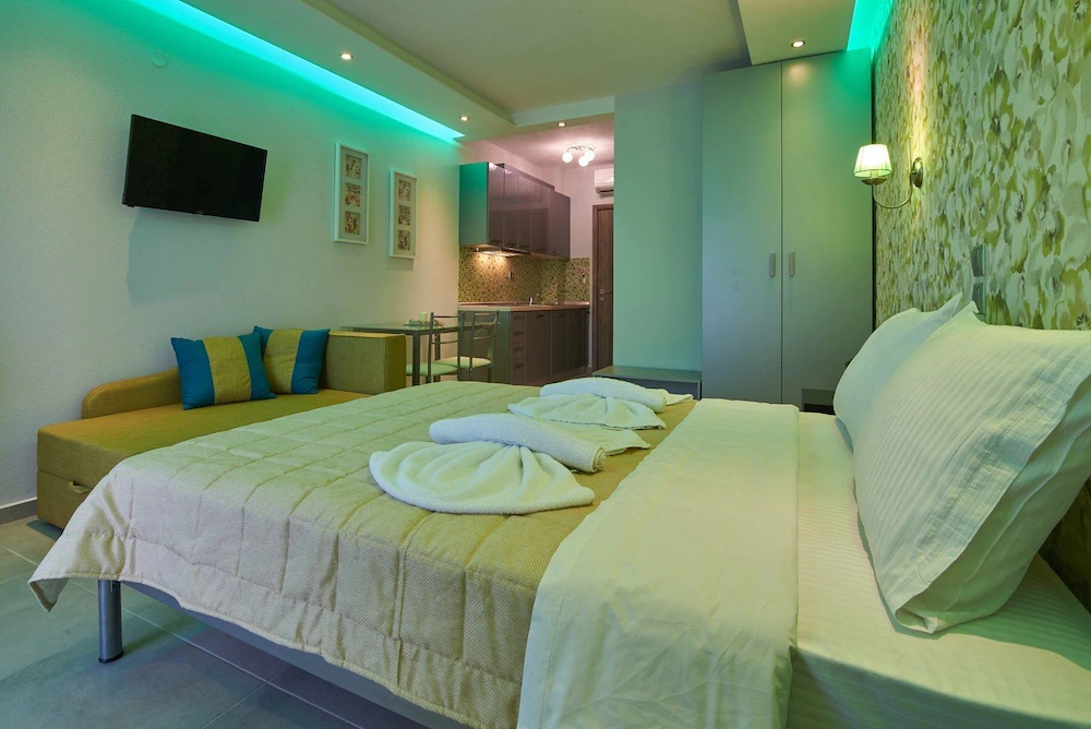 Grey House Apartments