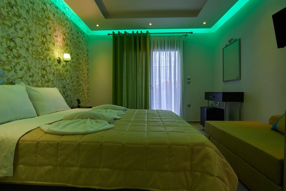 Grey House Apartments