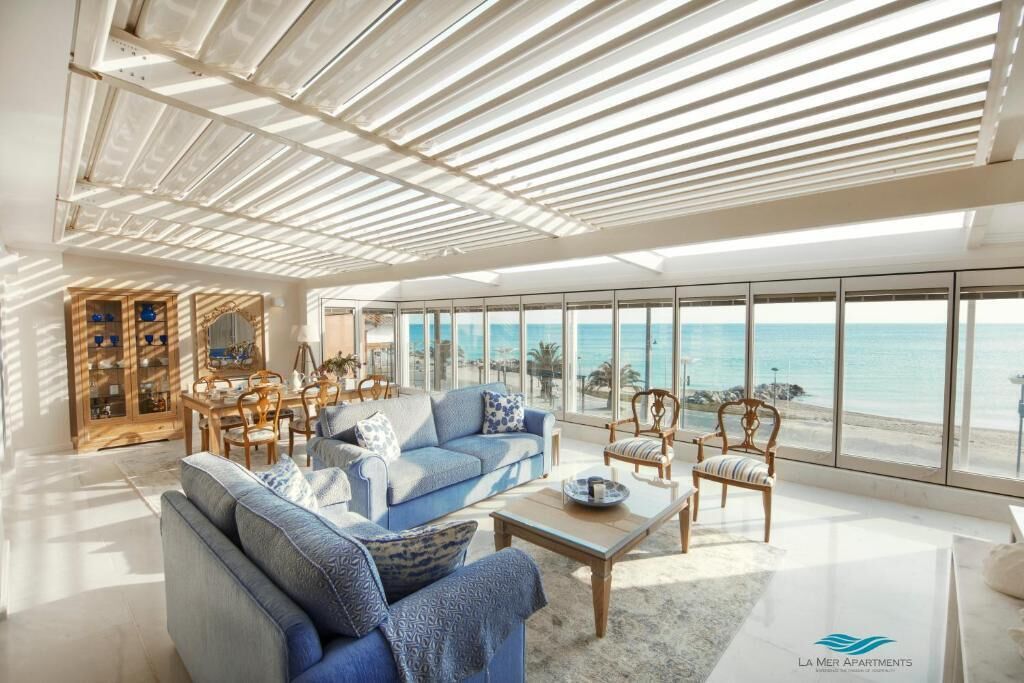 La Mer Apartments