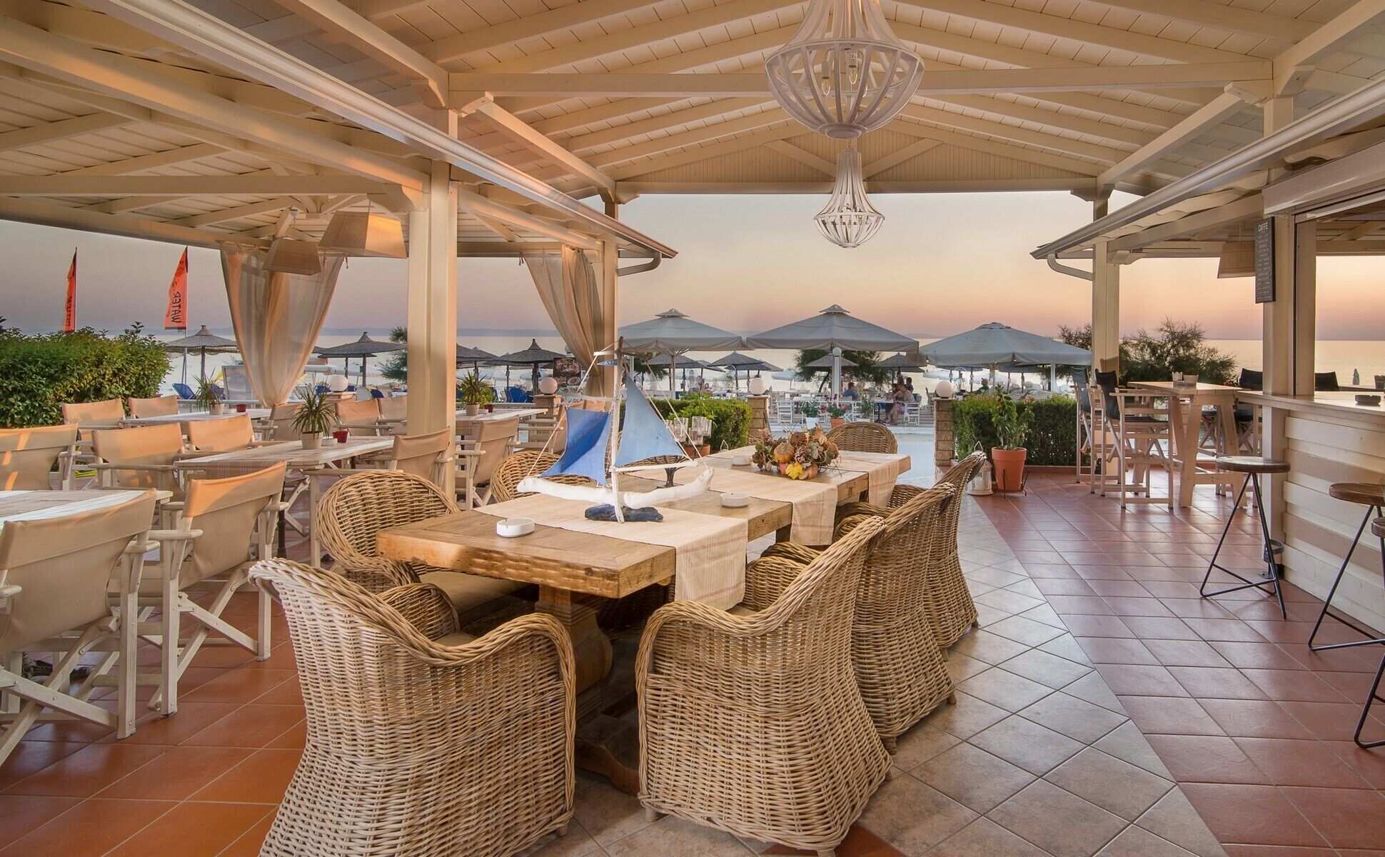 Assano Sea Front Luxury