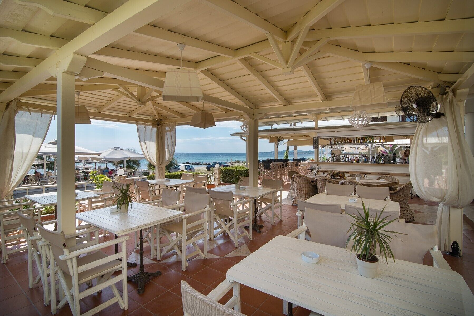 Assano Sea Front Luxury