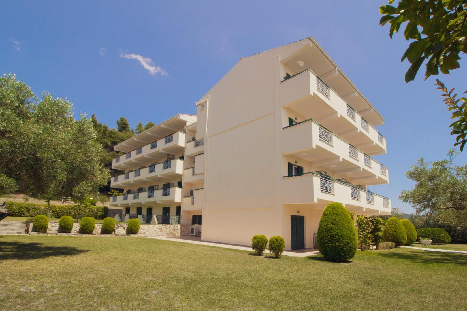Julia Hotel