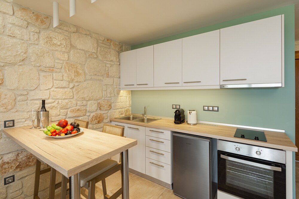 Mint Retreat Suites