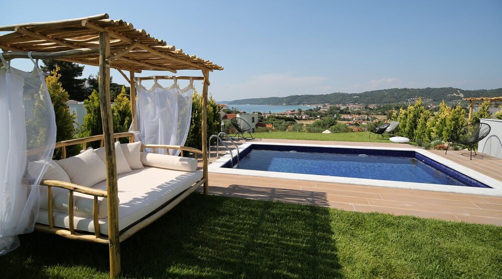 Soleado Luxury Villas