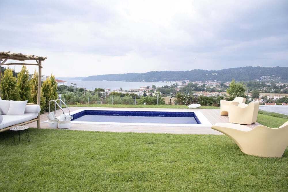 Soleado Luxury Villas
