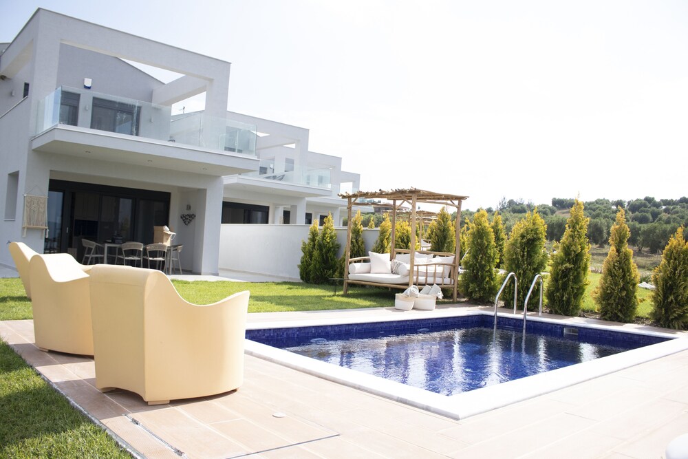 Soleado Luxury Villas