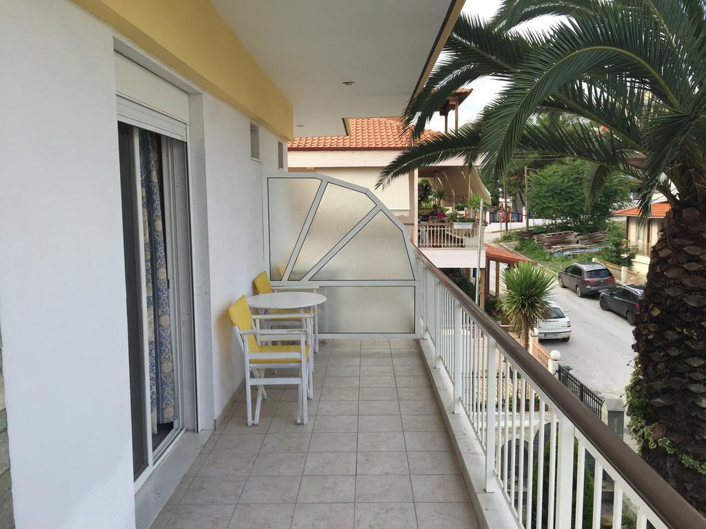 Iris Hotel
