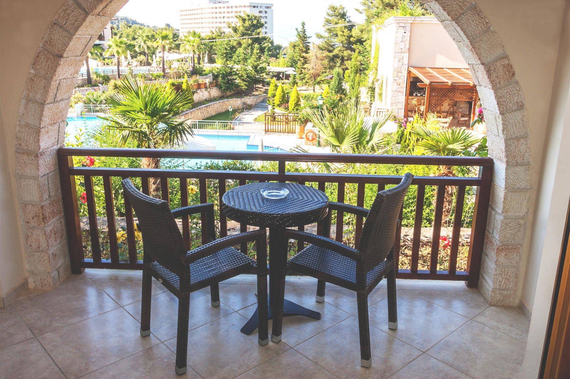 Aegean Melathron Thalasso Spa Hotel